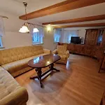 Haus Emma, Im Herzen Der Oberlausitz , Ideal Fuer Familien, Gruppen, Geschaeftsreisende, Ein Komplettes Haus Mit Vielen Ausflugszielen In Der Naehe Fuer Aktivurlaub Und Erholungsurlaub Дом отдыха *